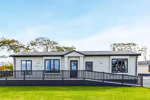 2 bedroom lodge for sale, St Andrews KY16