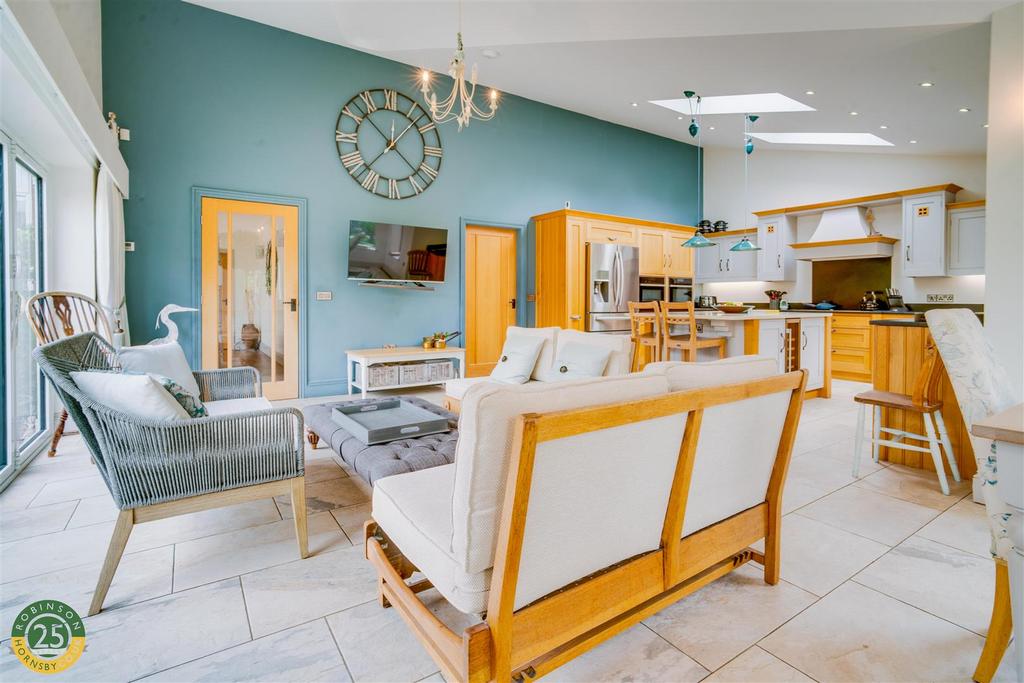 Kitchen Diner 10.jpg
