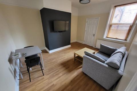 1 bedroom flat to rent, Grosvenor Gardens, Newcastle upon Tyne NE2