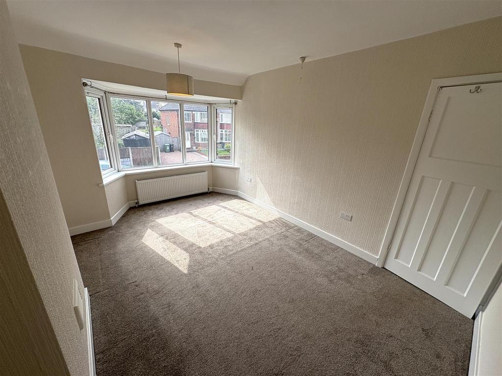 Front bed 2.JPG