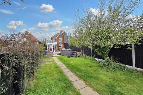 undefined, Nettlestone Hill, Nettlestone, PO34 5DU