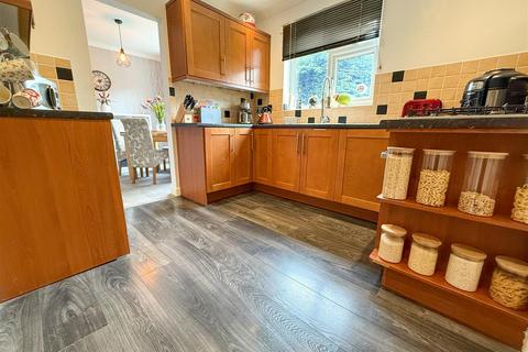 2 Crag View Close, Oughtibridge, Sheffield, S35 0GA