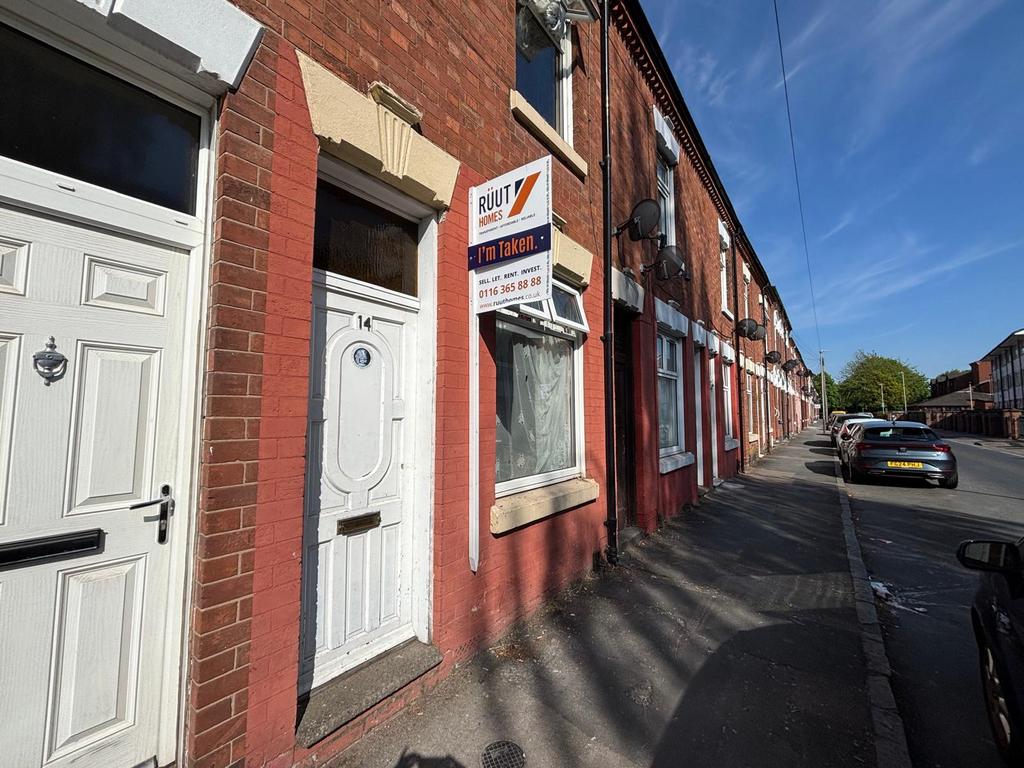 3 Bedroom Terraced House on Dorset Street