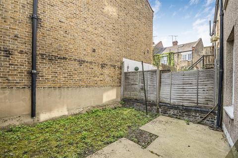 3 bedroom terraced house for sale, Heathwall Street, London SW11