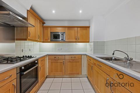 1 bedroom apartment for sale, Capstan Court, Wapping Wall, London, E1W