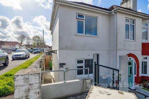 2 bedroom end of terrace house to rent, Hirmandale Road, Plymouth PL5