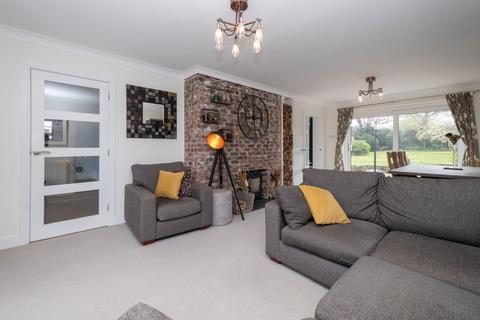 Beechwood Hawksdown, Walmer, Deal, CT14 7PJ