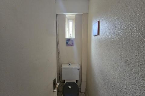 2 bedroom flat for sale, 112A Rugby Avenue, Wembley, Middlesex, HA0 3DP