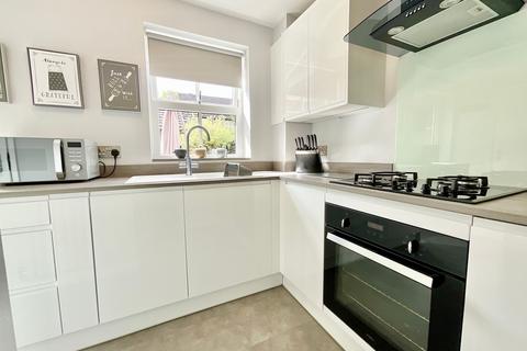 3 bedroom semi-detached house for sale, Ovaldene Way, Stoke-On-Trent, ST4