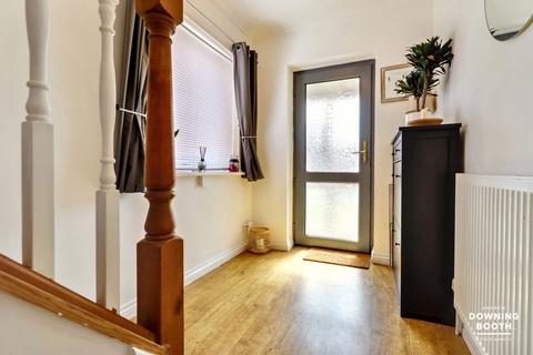 23 Benson Close, Lichfield, WS13 6DA