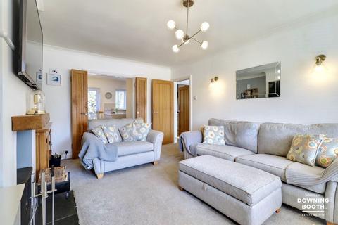 23 Benson Close, Lichfield, WS13 6DA