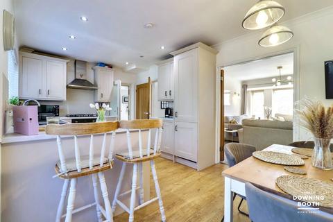23 Benson Close, Lichfield, WS13 6DA