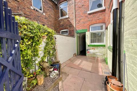 3 bedroom terraced house for sale, Smithpool Road, Stoke-On-Trent, ST4