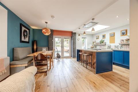 36 Byron Road, Sheffield, S7 1RY