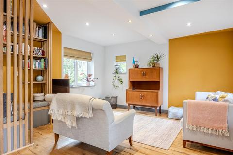 36 Byron Road, Sheffield, S7 1RY
