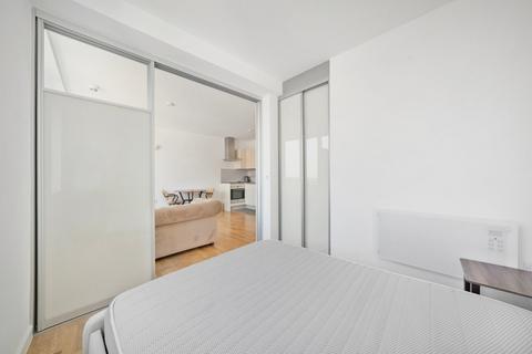 1 bedroom apartment to rent, Holloway Road, London, London, N19