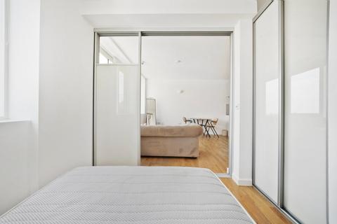 1 bedroom apartment to rent, Holloway Road, London, London, N19
