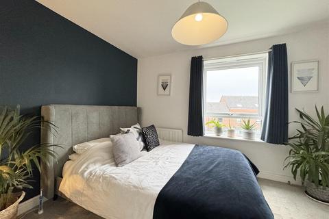 2 bedroom end of terrace house to rent, Topland Grove, Northfield, Birmingham, B31