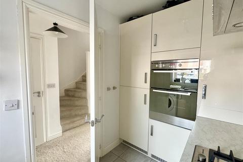 2 bedroom end of terrace house to rent, Topland Grove, Northfield, Birmingham, B31