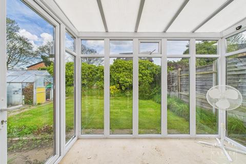 2 bedroom detached bungalow for sale, East Green, Barwell, Leicester