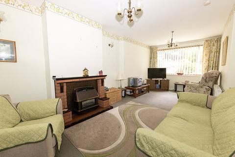 3 bedroom semi-detached house for sale, Monckton Road, Oldbury, West Midlands, B68