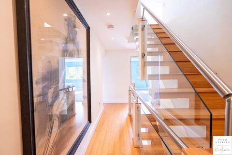 undefined, Lower Woodfield Road, Torquay