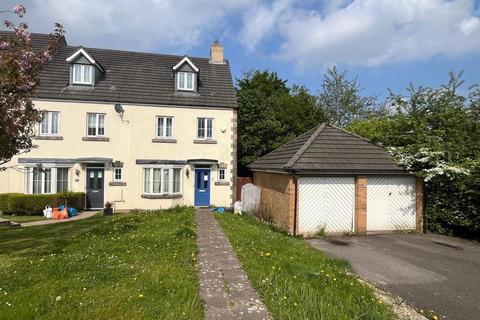 4 bedroom end of terrace house for sale, Cae Llwydcoed, Bridgend CF31