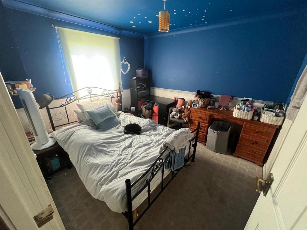 Bedroom 3.jpg