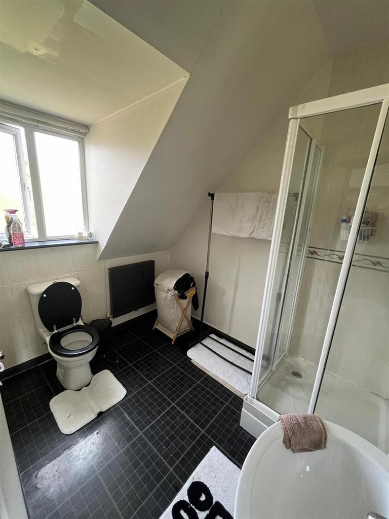 Ensuite.jpg
