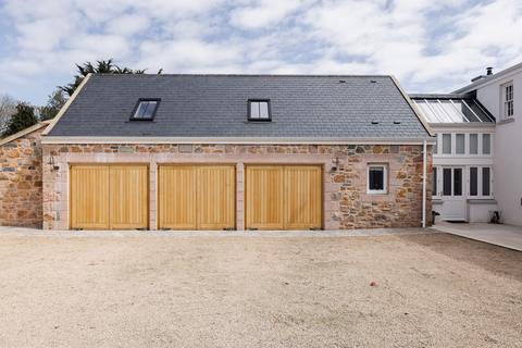 12 bedroom detached house for sale, Greet Street, St. Helier, Jersey
