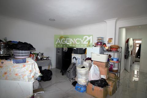 undefined, Wellington Road, East Ham, E6