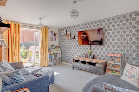 21 Baxterley Close, Redditch, B97 6QG