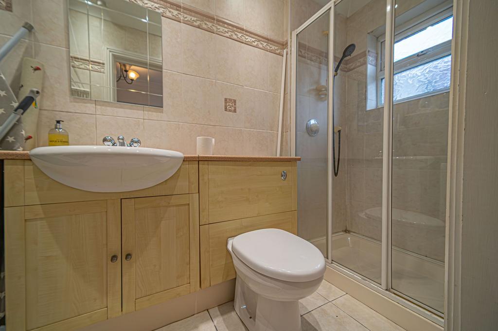 Utility/Shower room
