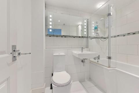 77 Ferguson Close, London, E14 3SJ
