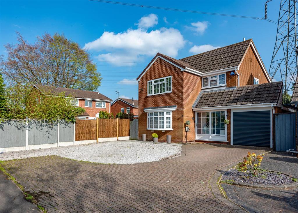 18 Brindley Close-Front.jpg