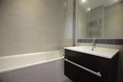2 bedroom flat to rent, Admiral House, Upper Charles Street, Camberley, GU15