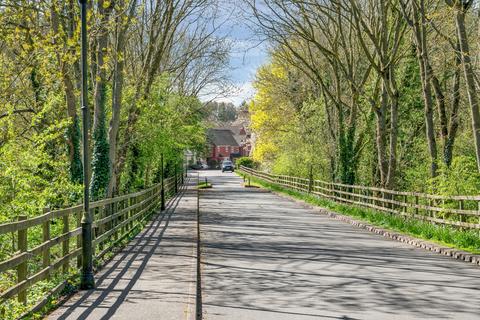 6 Brunel Avenue, Colsterworth, Grantham, NG33 5GA