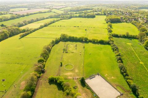 3 bedroom equestrian property for sale, Hawridge Lane, Bellingdon, Chesham, Buckinghamshire, HP5