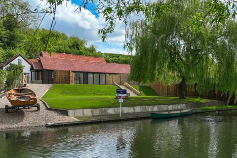 4 bedroom barn conversion for sale, Springwell Lane, Rickmansworth WD3