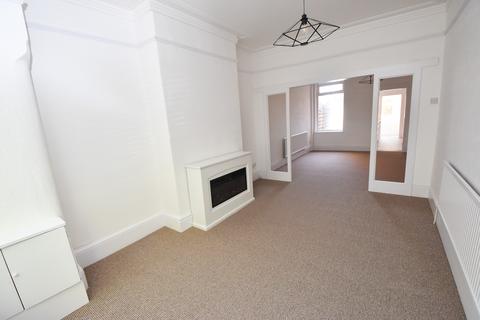 3 bedroom terraced house for sale, Moorside Road, Urmston, M41