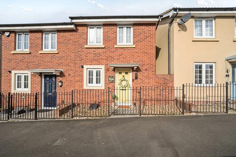18 Bates Way, Moredon, Swindon, SN2 2EU