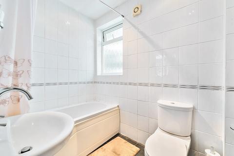 undefined, Cheam Common Road, Worcester Park KT4
