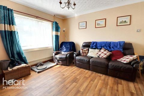 3 bedroom semi-detached house for sale, Little Close, Eye
