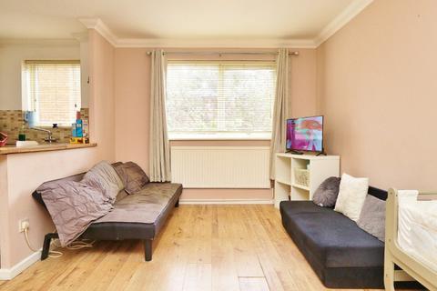 1 bedroom apartment for sale, Harkness Close, Harold Hill, RM3