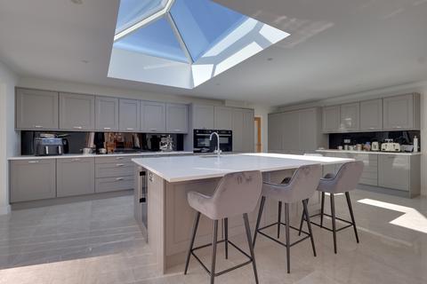 undefined, Chestnut Avenue, Bedhampton, Havant