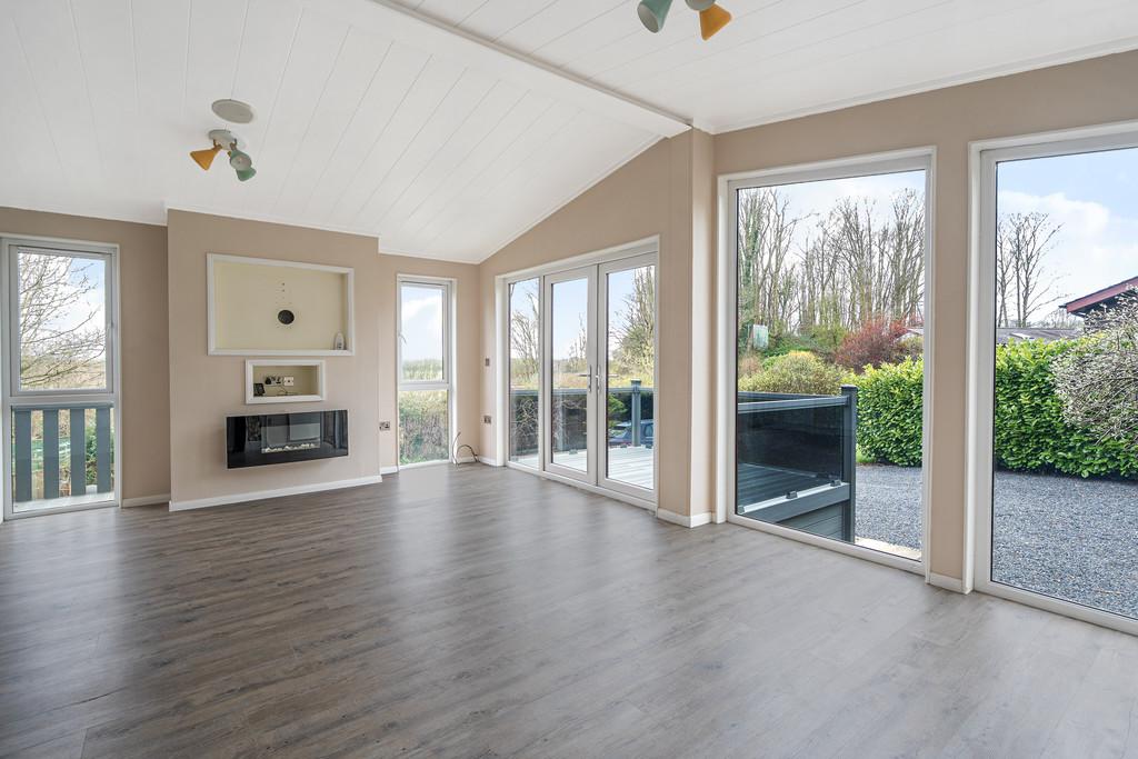 Open Plan Lounge/Dining/Kitchen