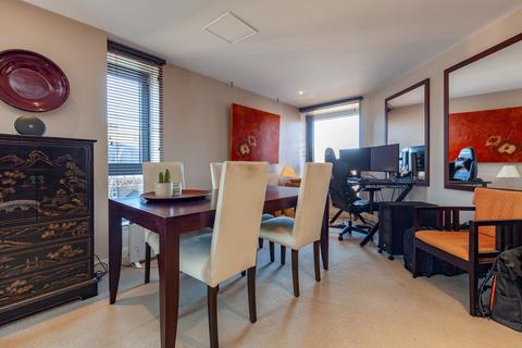 2 bedroom apartment for sale, The Lion Brewery, St Thomas' Street