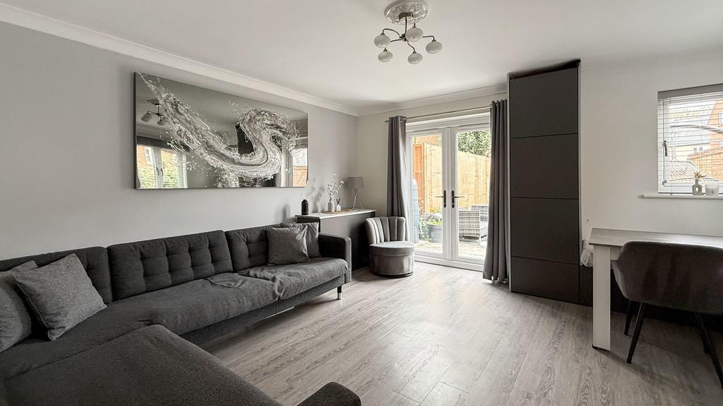 Lounge/dining room