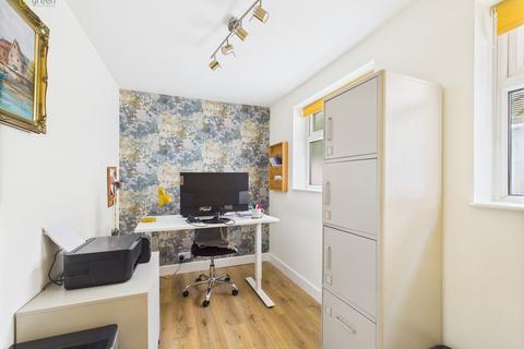 66 Coles Lane, Sutton Coldfield, B72 1NH