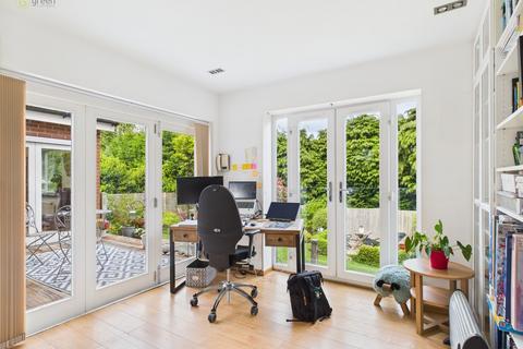 24 Elwyn Road, Sutton Coldfield, B73 6LB